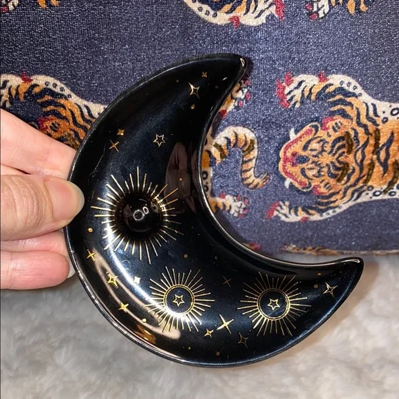 Celestial Moon Incense Holder - Picture 3 of 9